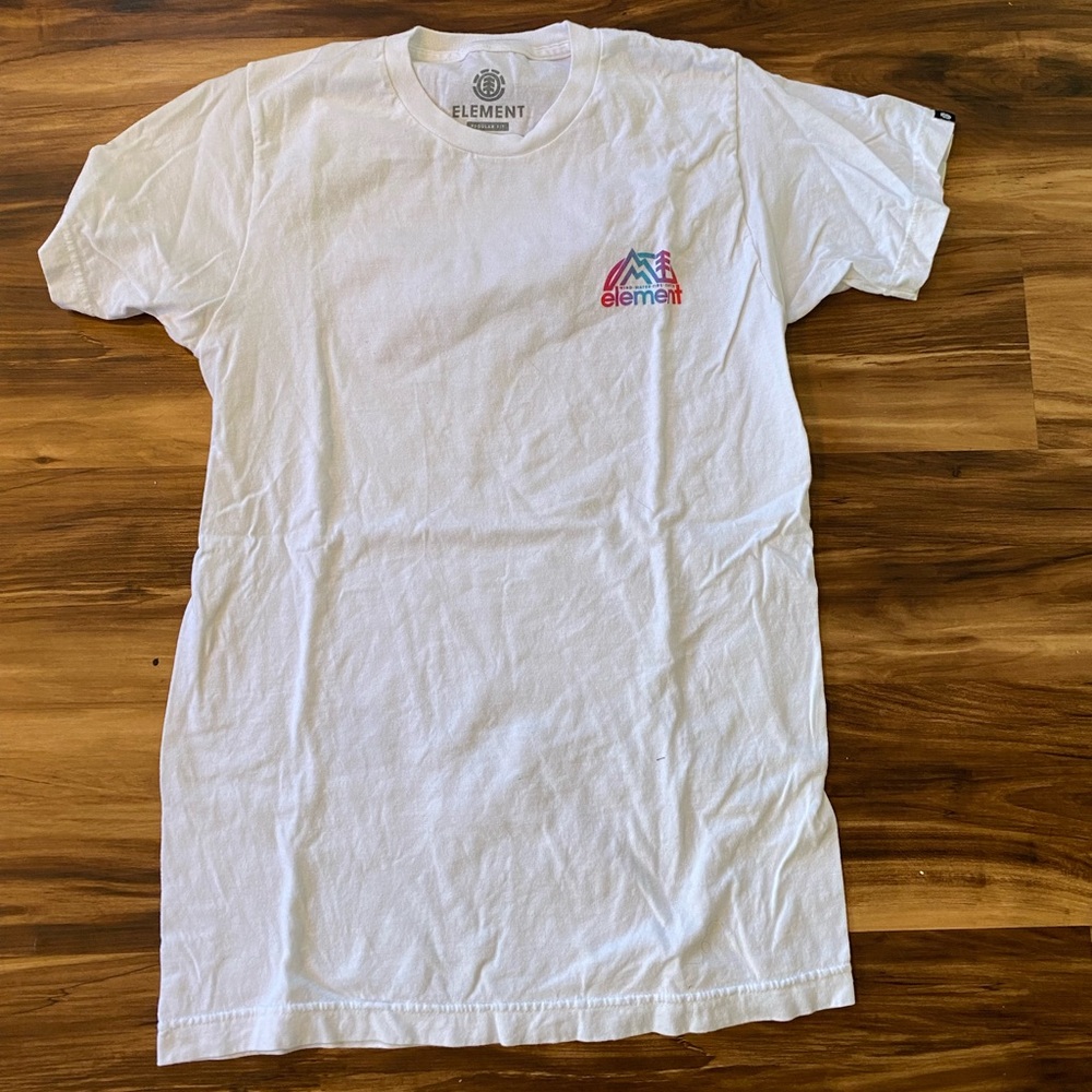 Mens small element T-shirt